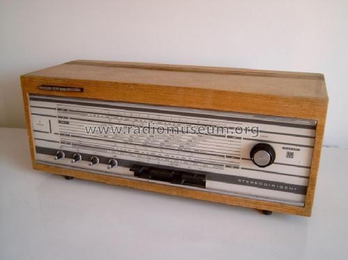 Stereodirigent 538A; Tesla; Praha, (ID = 115649) Radio