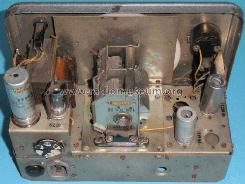 LC-metr BM366; Tesla; Praha, (ID = 1918555) Equipment