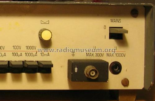 Microvoltmeter-Picoammeter BM545; Tesla; Praha, (ID = 1257957) Equipment