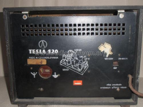T120; Tesla; Praha, (ID = 2337856) Radio