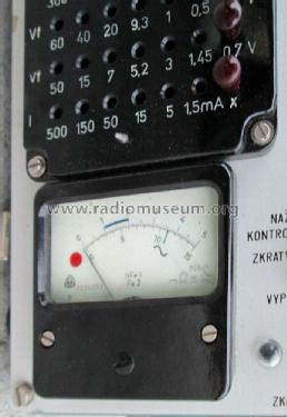 Zkousec elektronek BM215A; Tesla; Praha, (ID = 1573428) Equipment