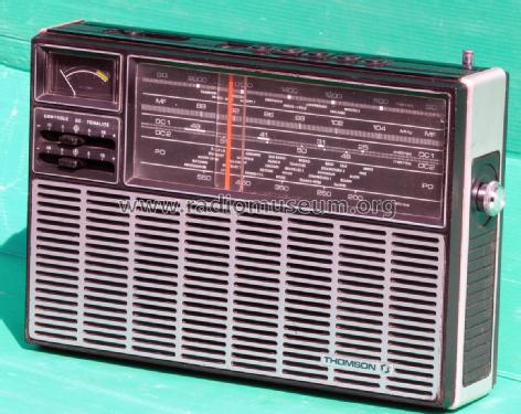 RT-546; Thomson marque, (ID = 1875716) Radio