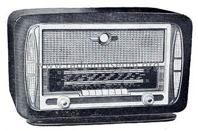 Savoy ; Titan Radio- (ID = 993316) Radio