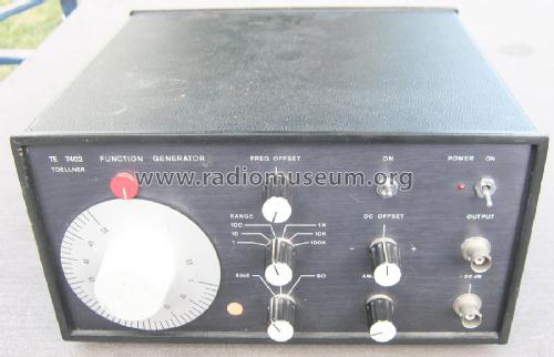 Function Generator TE 7402; Toellner; Herdecke (ID = 2408433) Equipment