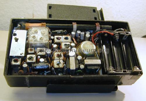 FM AM 9 Transistor G-1110; Honeytone Honey Tone (ID = 2338103) Radio