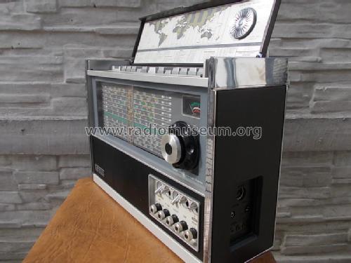 Skylark NR-52-F1; Tokyo brand (ID = 1636836) Radio