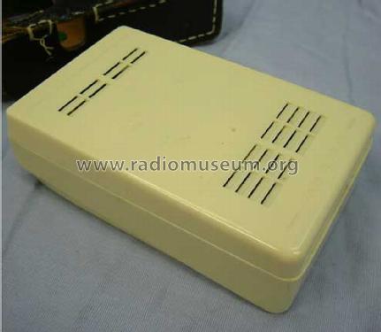 Candle Eight Transistor 8 PTR-85C; Tokyo Transistor (ID = 1233577) Radio