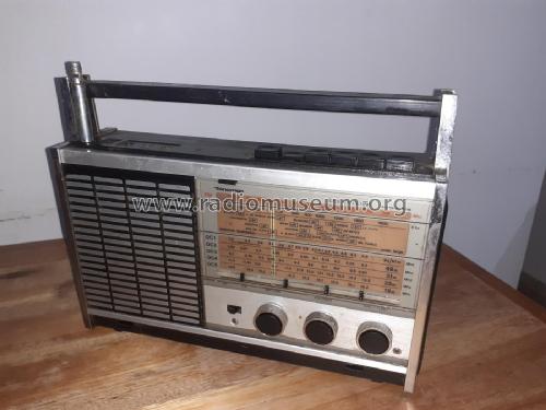 Super Platino FM A 5921; Tonomac SAIC, Buenos (ID = 2866230) Radio