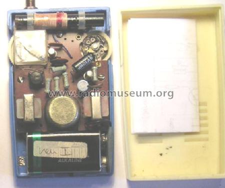 2 Transistor Boy's Radio ; Top-Flight where? (ID = 529077) Radio