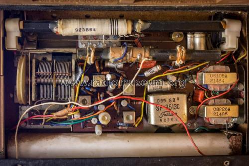 2 Band 8 Transistor 8TL-463S; Toshiba Corporation; (ID = 1956482) Radio