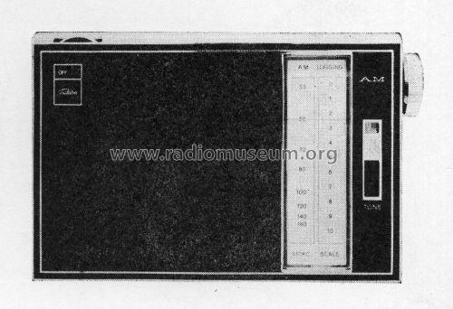 8M-390; Toshiba Corporation; (ID = 1259290) Radio