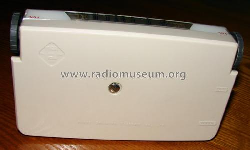 8TM-294B; Toshiba Corporation; (ID = 926271) Radio