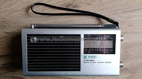 AM/FM Radio IC70; Toshiba Corporation; (ID = 2689814) Radio