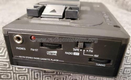 AM/FM Stereo Radio Cassette Player KT-4019; Toshiba Corporation; (ID = 2978802) Radio