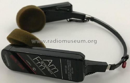 AM/FM Stereo Synthesizer Headphone Receiver RP-2066; Toshiba Corporation; (ID = 2598775) Radio