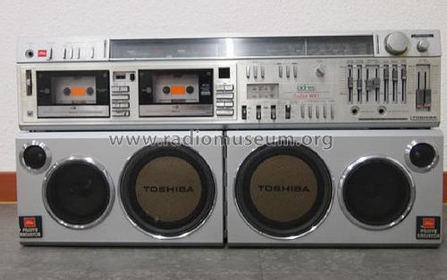 BomBeat WX-1 RT-S983; Toshiba Corporation; (ID = 1205024) Radio