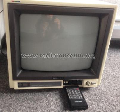 Colour TV 140R4B; Toshiba Corporation; (ID = 1750440) Television
