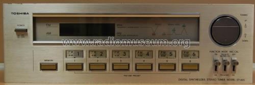 Digital Synthesizer AM/FM Stereo Tuner ST-445; Toshiba Corporation; (ID = 2709805) Radio