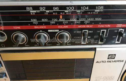 FM/SW/MW/LW Radio Cassette Recorder RT-140S; Toshiba Corporation; (ID = 2644904) Radio