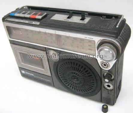 3 Band Radio Cassette Recorder RT-523R; Toshiba Corporation; (ID = 1633692) Radio