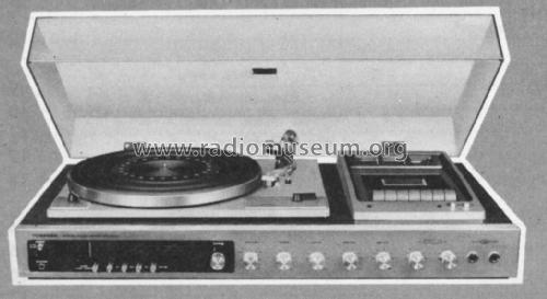 SM-3200; Toshiba Corporation; (ID = 1840750) Radio