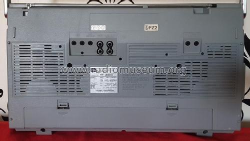 Stereo Radio Cassette Recorder RT-200S; Toshiba Corporation; (ID = 2634184) Radio