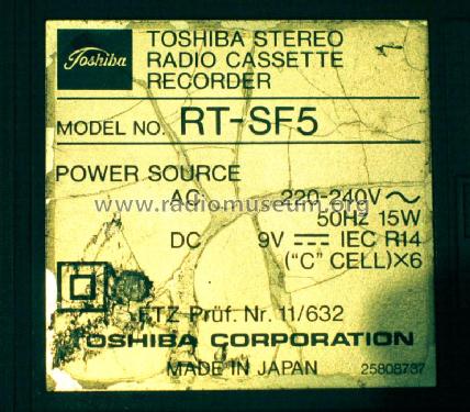 Stereo Radio Cassette Recorder RT-SF5; Toshiba Corporation; (ID = 543497) Radio