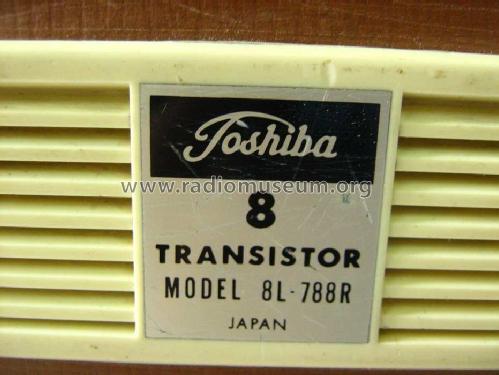 8 Transistor 4 Band 8L-788R; Toshiba Corporation; (ID = 1471401) Radio