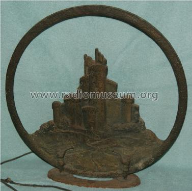 Castle Cone ; Tower Mfg.Co., (ID = 1208568) Parleur