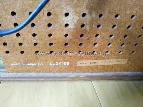 8 Track Stereo AM-FM CHR-665 ; Toyo Radio Co., Ltd. (ID = 2779823) Radio
