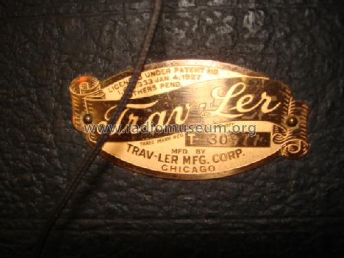 One Man Portable Radio ; Trav-Ler Karenola (ID = 994461) Radio