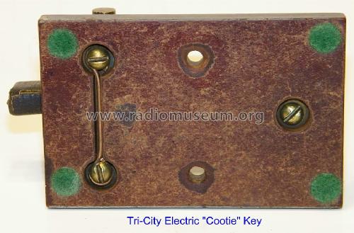 Cootie Key No. YM-6; Tri-City Radio (ID = 1385021) Morse+TTY