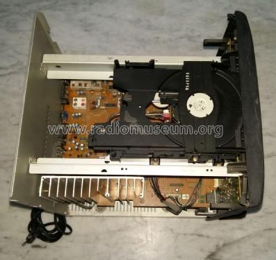 Compact Disc Stereo System with Radio FM/AM RXD-C2L; Kenwood, Trio- (ID = 2443033) Radio