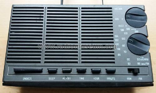 Radiowecker UR 4502; Tristar; Kaufhalle (ID = 2647814) Radio