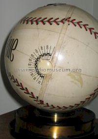 Official League Ball Baseball Radio ; Trophy trademark (ID = 182472) Radio