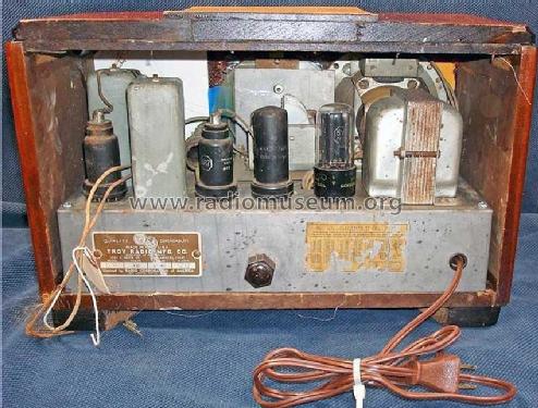 TR53 ; Troy Radio Mfg. Co. (ID = 926046) Radio