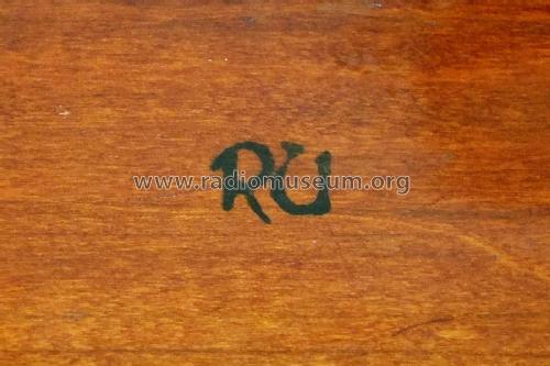 RU 2 ; Uddenberg, Ralf A. (ID = 2057401) Radio