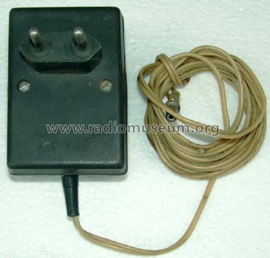 Töltőkészülék / Battery Charger DC-9; Új Élet MGTSZ; (ID = 1009727) Fuente-Al