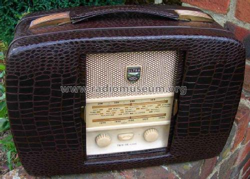 Coronation Twin Deluxe R906; Ultra Electric Ltd.; (ID = 1261247) Radio