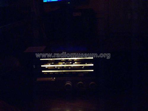FM82; Ultra Electric Ltd.; (ID = 760954) Radio