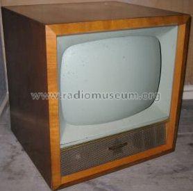 V17-50 ; Ultra Electric Ltd.; (ID = 227052) Television