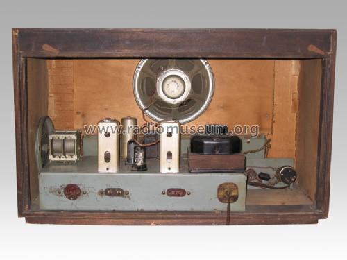 106; Ultra Electric Belge (ID = 97258) Radio