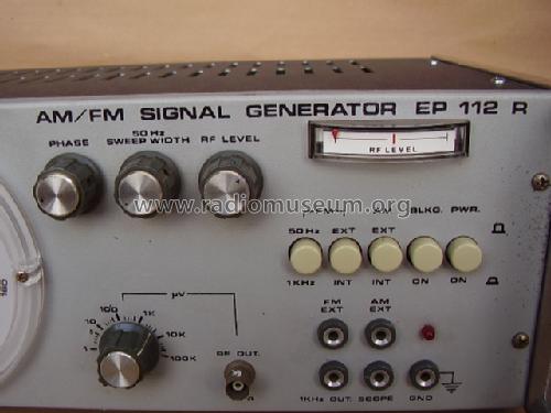 AM-FM Signal GeneratorI EP 112 R; Unaohm Start, Ohm, E (ID = 1231684) Equipment