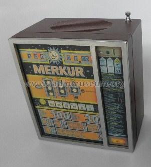 Merkur Spielautomat Gauselmann; UNBEKANNTE FIRMA D / (ID = 976749) Radio