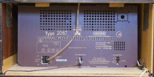 Musiktruhe Ch= Grundig 2067; UNBEKANNTE FIRMA D / (ID = 1015135) Radio