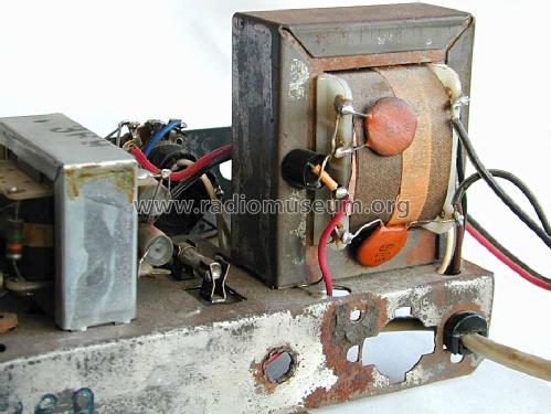 Radioschrank Mivar; UNBEKANNTE FIRMA D / (ID = 1531324) Radio