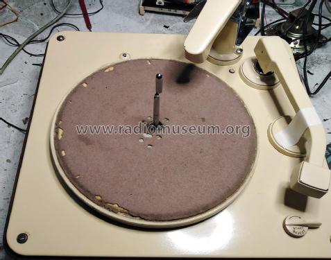 Turntable, record changer, Plattenwechsler unknown; UNBEKANNTE FIRMA D / (ID = 2721583) R-Player