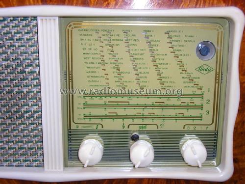 R63/11; Unda Radio; Como, (ID = 316830) Radio