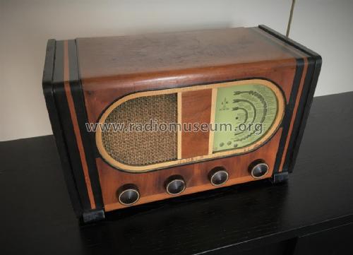Inconnu - Unknown 1 ; Unic-Radio Belge; Li (ID = 2567989) Radio