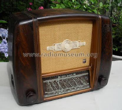 4724; Unic-Radio - voir (ID = 2993553) Radio